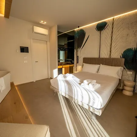 Agora Luxury Experience
